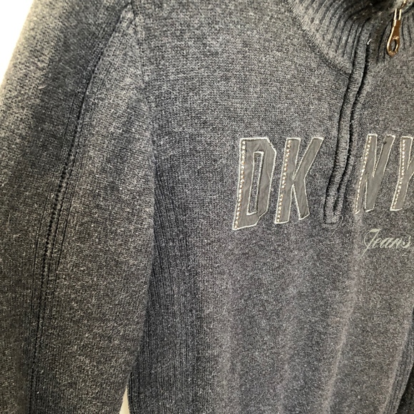 DKNY Jeans - Picture 1 of 5